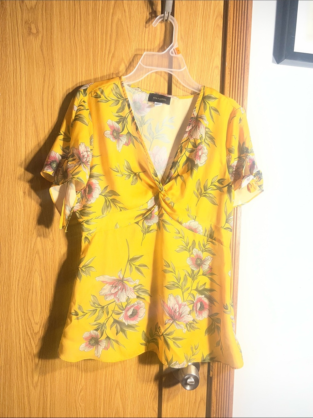Ava & Aiden Yellow Floral Twist-Front V-Neck Blouse